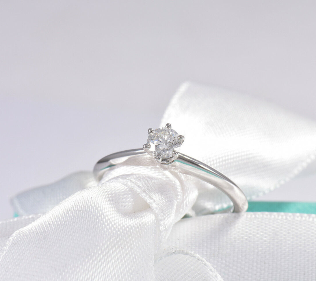 Tiffany & Co Platinum .27 ct Round Solitaire Diamond  Ring Size 5.5 in Box Pouch