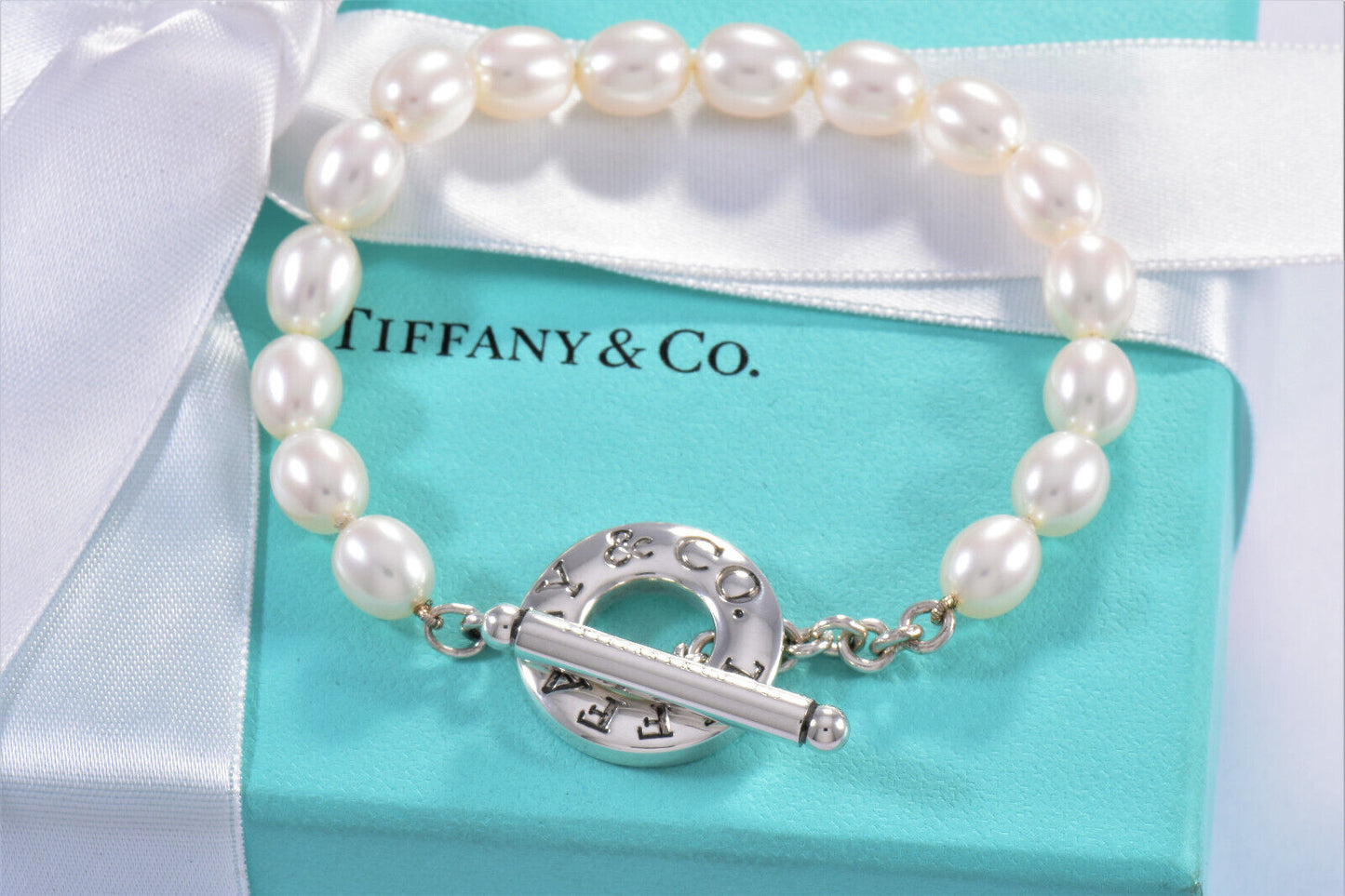 Tiffany & Co Silver Pearl 8mm Bead Toggle Bracelet 7.5" Large in Box Pouch Rare