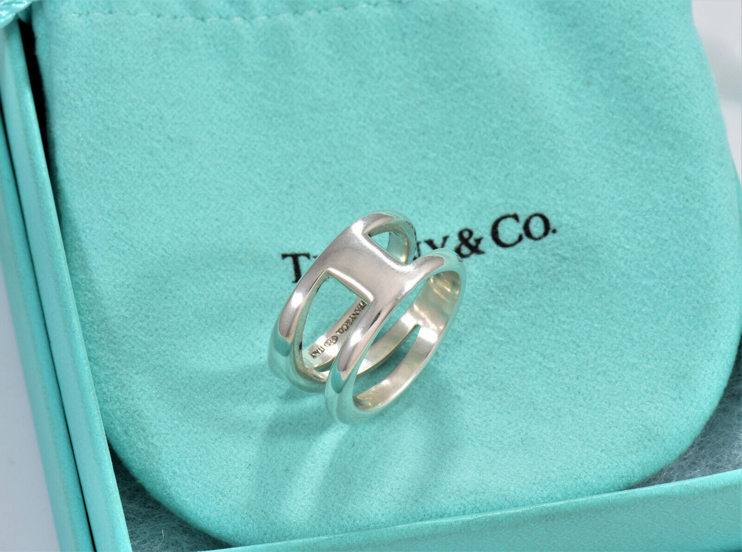 Tiffany & Co Italy Sterling Silver Diagonal Open Weave Love Ring Size 6 Modern