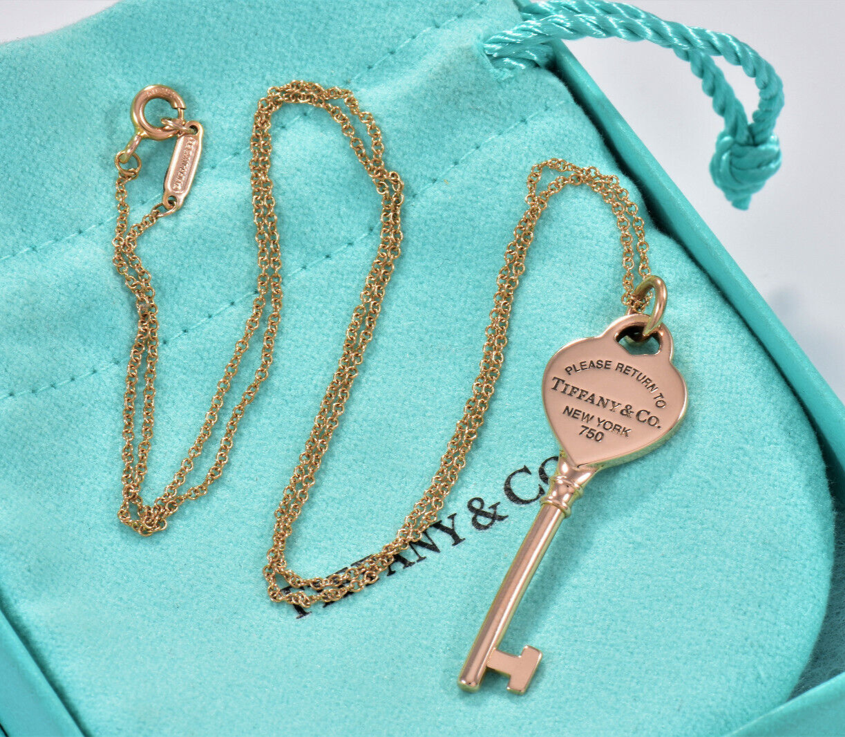 Please Return To Tiffany & Co 18K Rose Gold Heart Key Pendant 18" Necklace Boxed