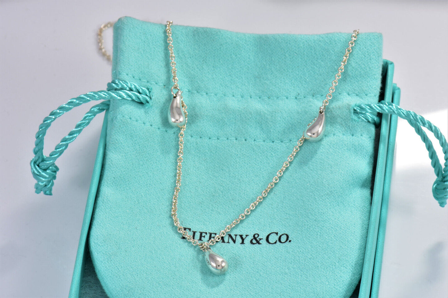 Tiffany & Co Elsa Peretti Silver Three Teardrop Pendant 16" Necklace Pouch Rare