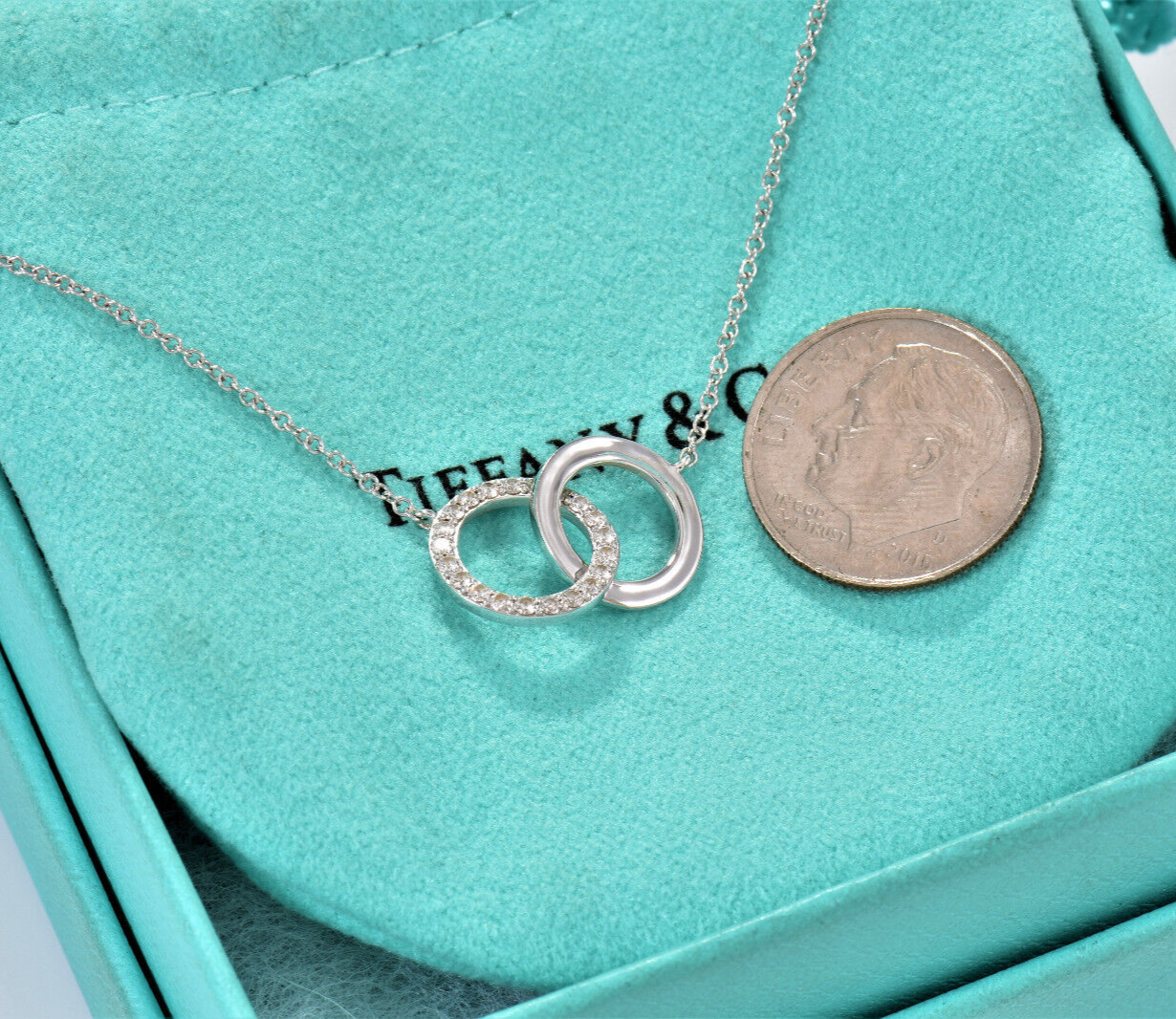 Tiffany & Co Diamond 18k White Gold Interlocking Circles Rings Pendant Necklace