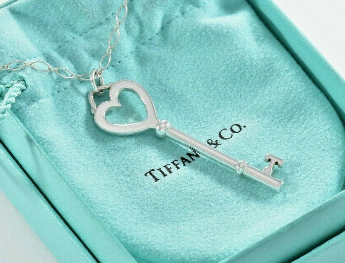 Tiffany & Co Silver Large 2" Heart Key Charm Pendant 18" Oval Chain Necklace