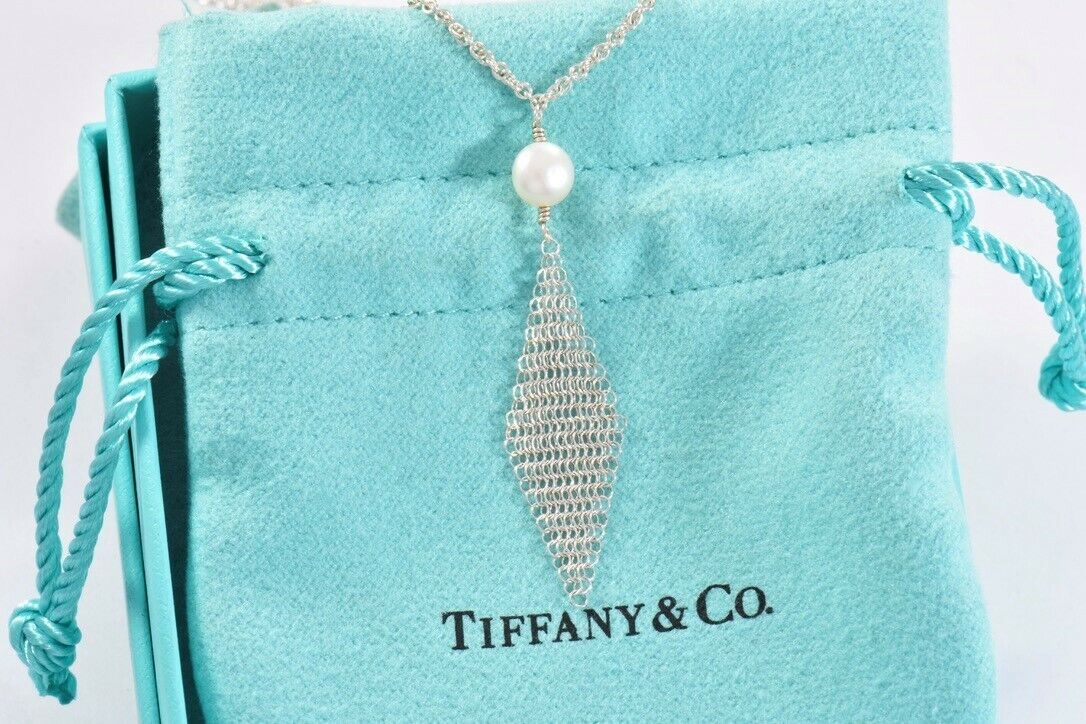 Tiffany & Co Elsa Peretti Silver Mesh Pearl Dangling Pendant Necklace Boxed Rare