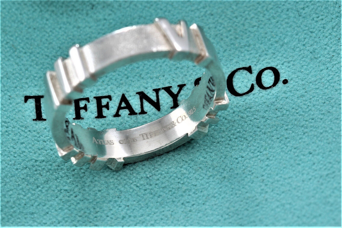 Tiffany & Co Brushed Silver Atlas Roman Numeral Matte Band Ring Size 7.5 & Pouch