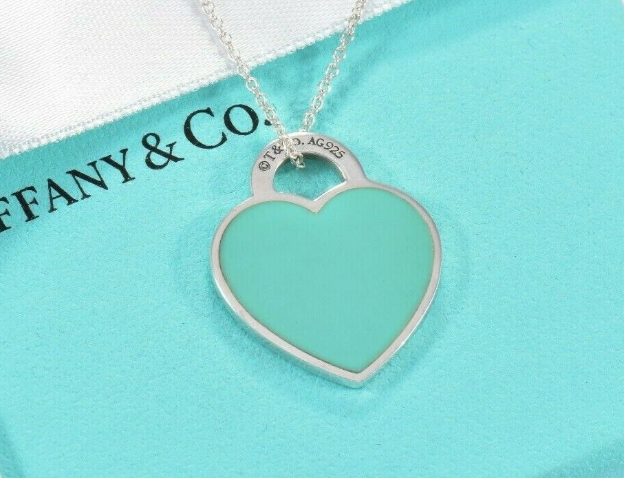 Please Return To Tiffany Silver Blue Enamel Heart Pendant Necklace in Pouch Love