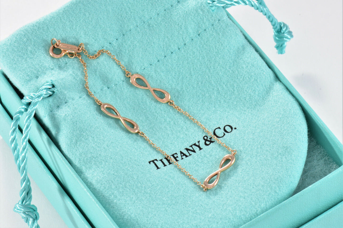 Tiffany & Co 18K Rose Gold Infinity Endless Chain Charm 6.5” Bracelet Rare & Box