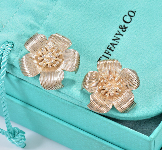 Vintage Tiffany & Co Sterling Silver 1" Magnolia Flower Clip On Earrings & Pouch