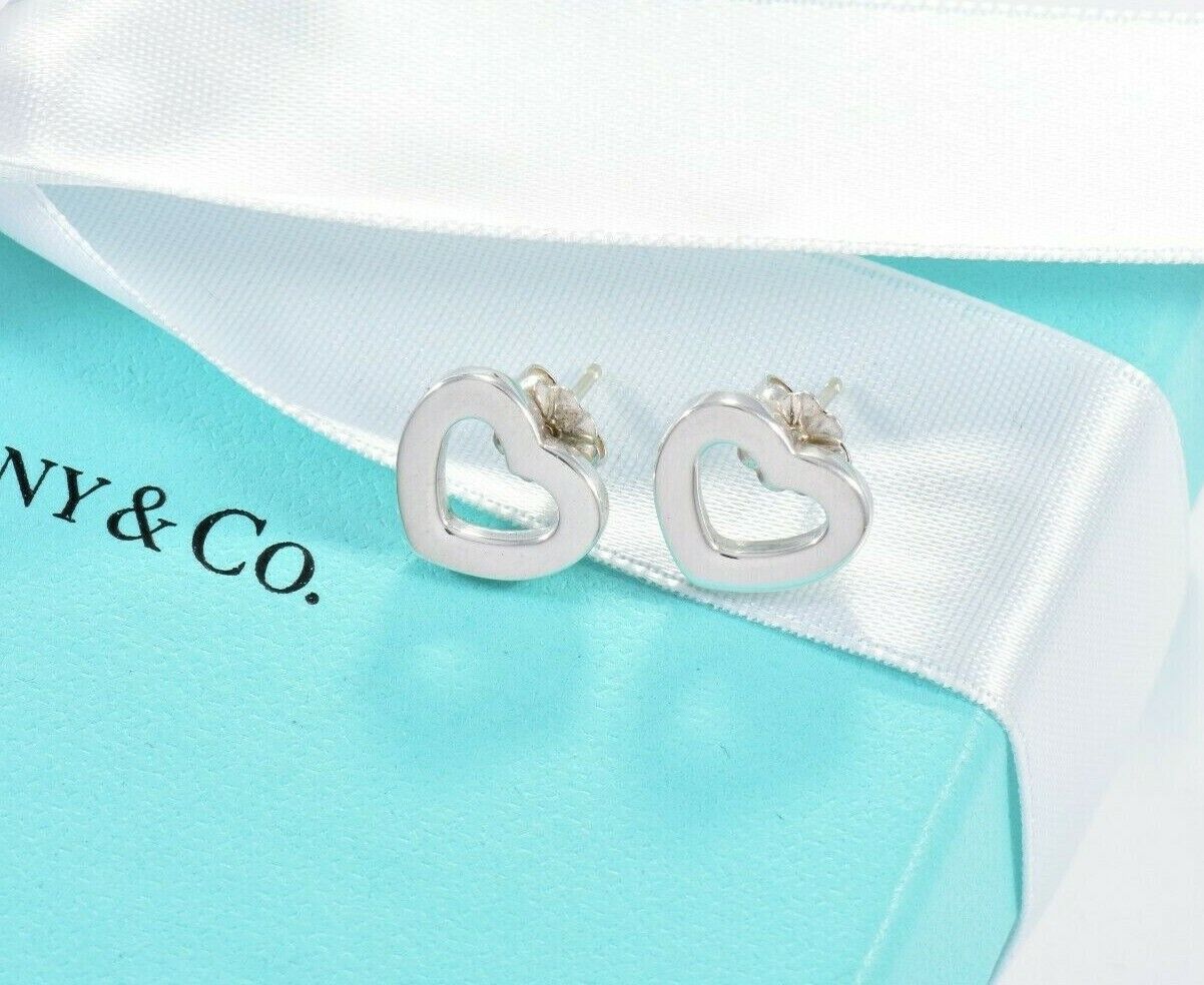 Tiffany & Co Italy Sterling Silver Open Heart Earrings in Pouch Modern Metro