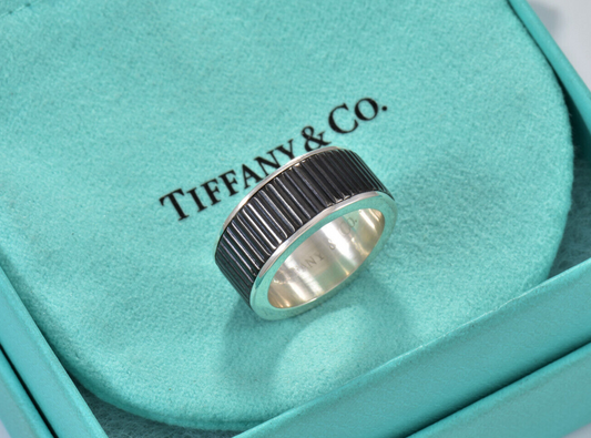 Tiffany & Co Silver Titanium Wide Coin Edge Caliper Band Size 5.5 Ring in Pouch