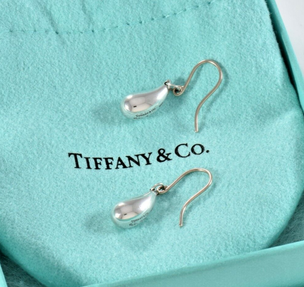 Tiffany & Co Silver Elsa Peretti Dangling Teardrop Hook Earrings in Pouch Lovely