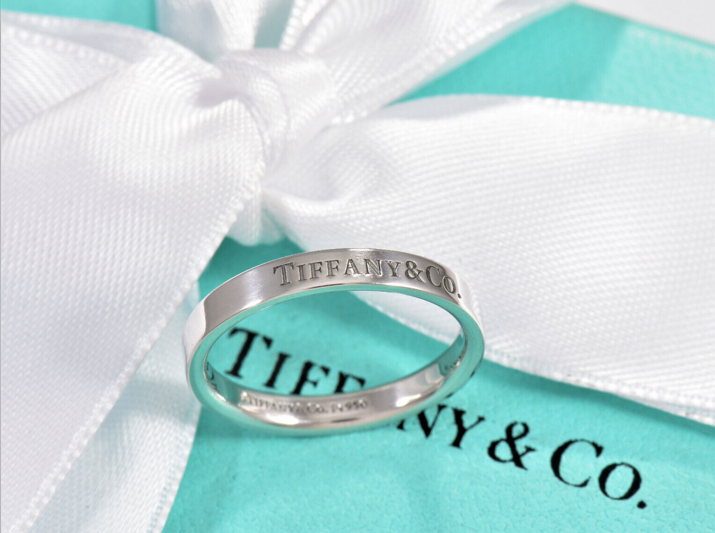 Tiffany & Co Platinum Narrow 3mm Band Ring Size 8 in Box Pouch Rare Love