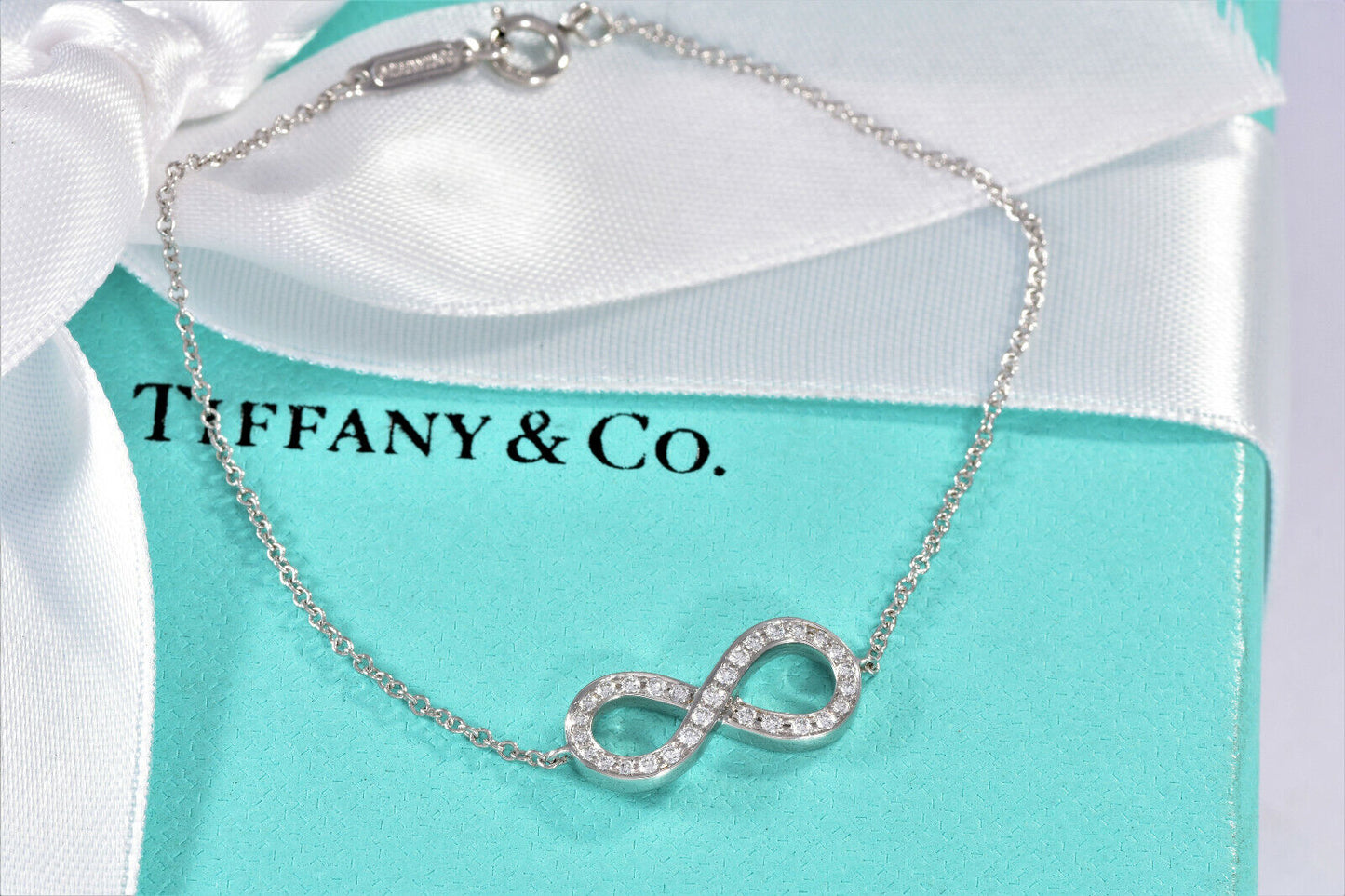 Tiffany & Co Platinum Diamond Infinity 6.5" Chain Bracelet in Box Pouch Rare