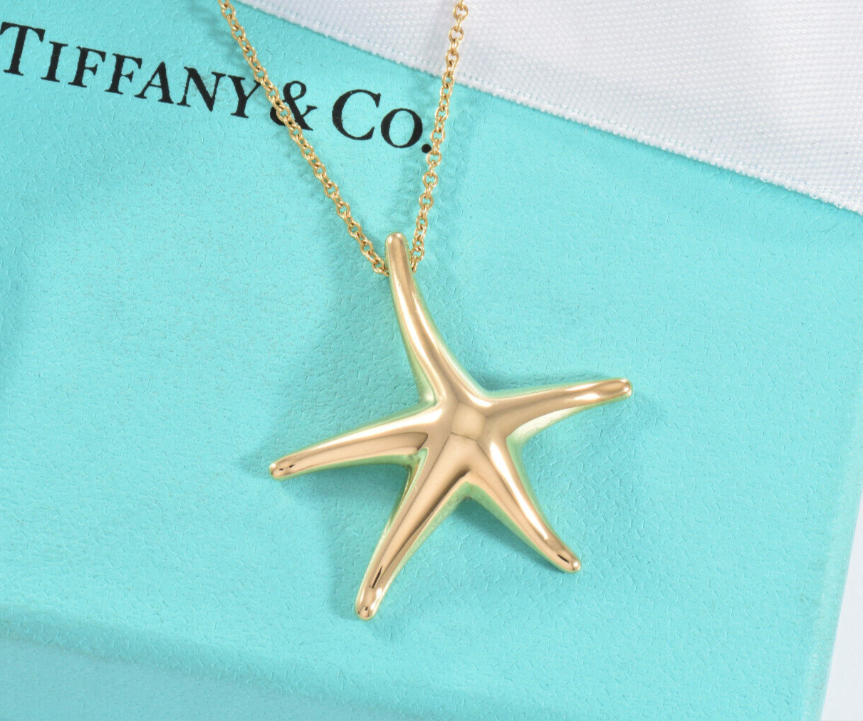 Tiffany & Co Elsa Peretti 18K Yellow Gold Large Starfish Pendant 16" Necklace