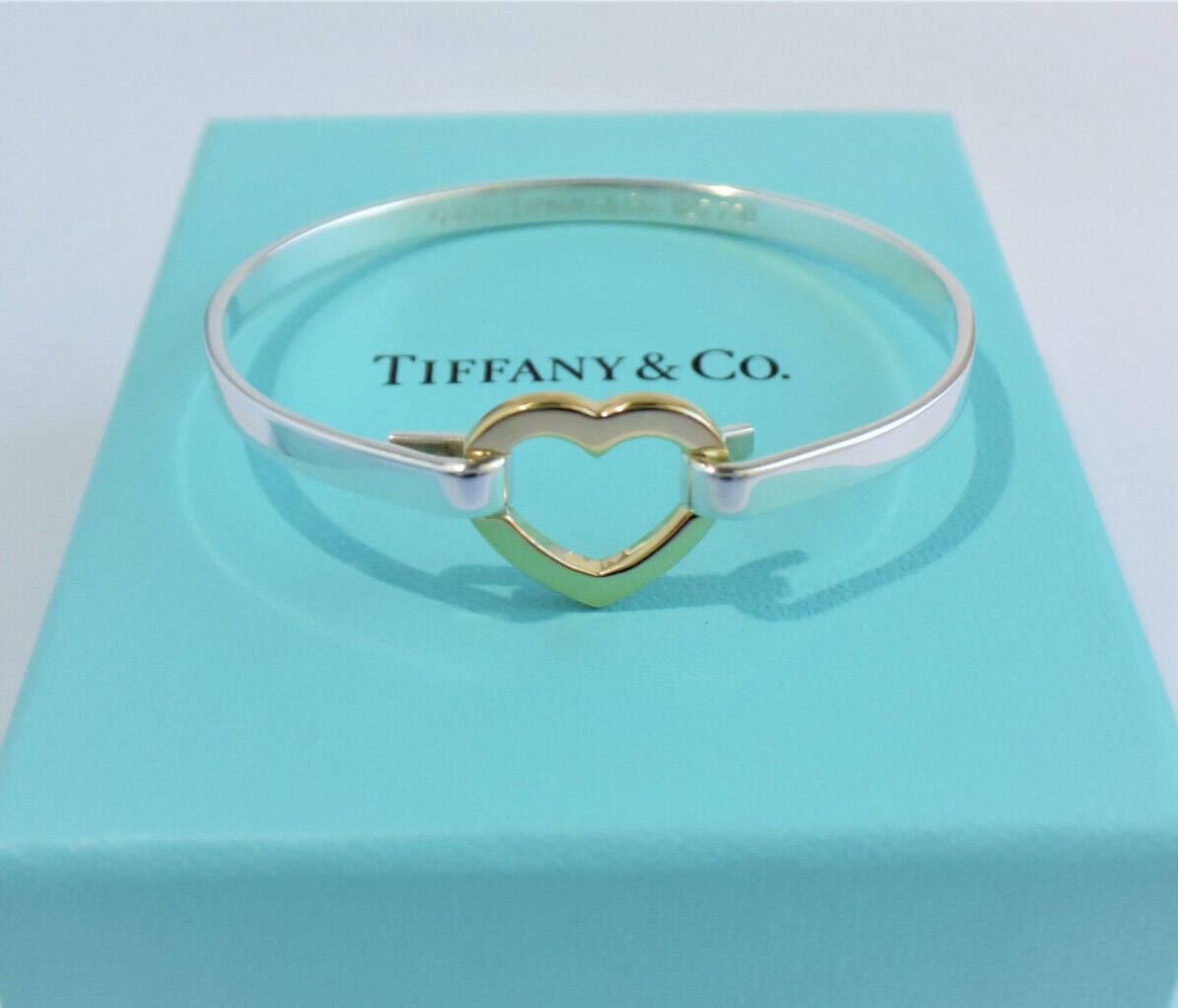 Tiffany & Co 18K Yellow Gold Silver Open Heart Hook 6.55" Bracelet in Pouch Rare