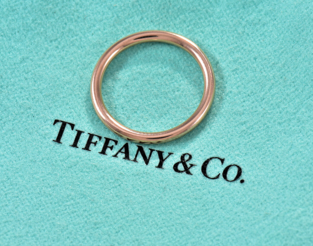 Tiffany & Co 18K Rose Gold Thin 1.5mm Narrow Stacking Band Midi Tip Ring Size 4