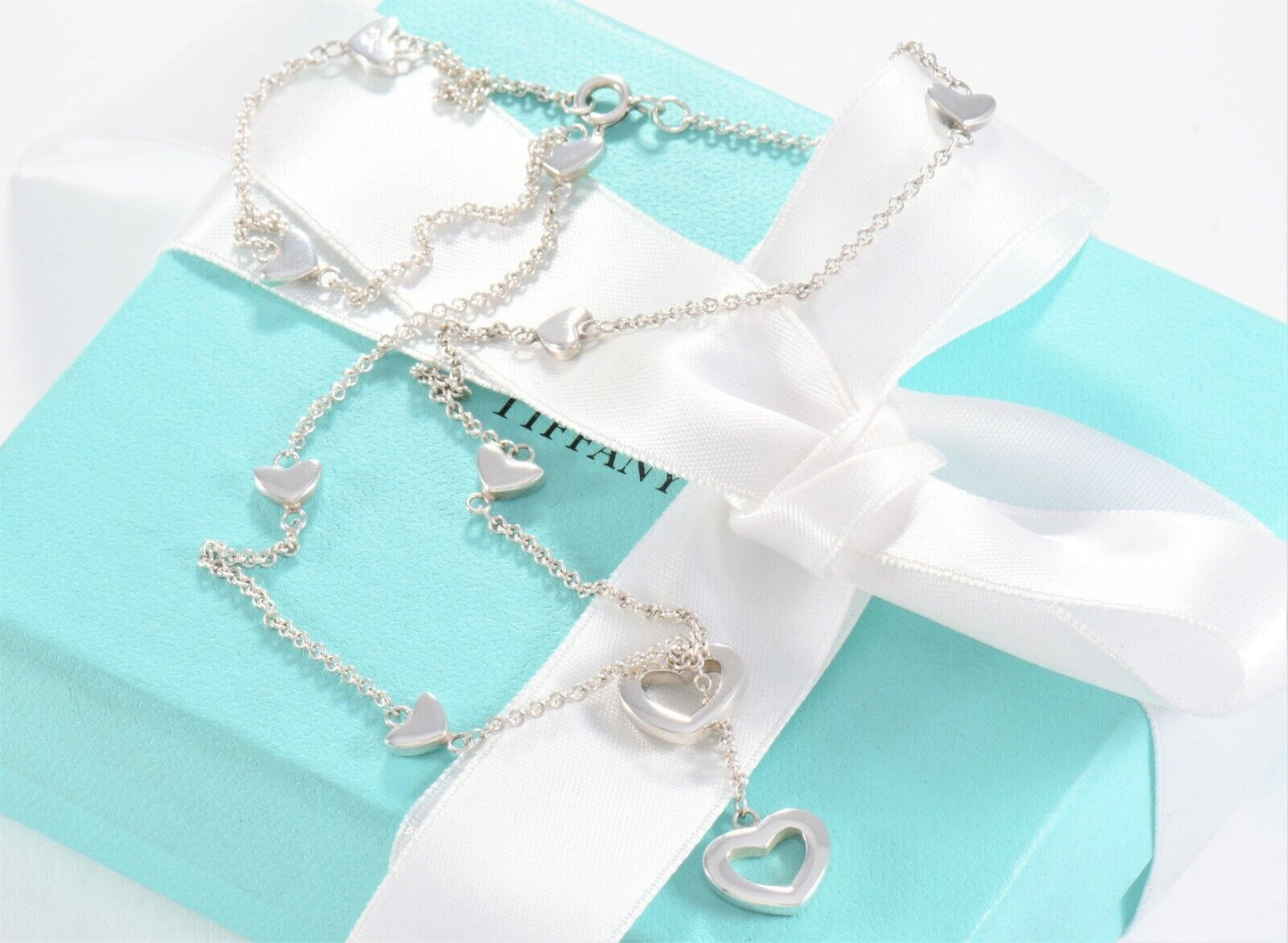 Tiffany & Co Silver Heart Lariat Drop Dangle Necklace in Box Pouch Rare Dangling