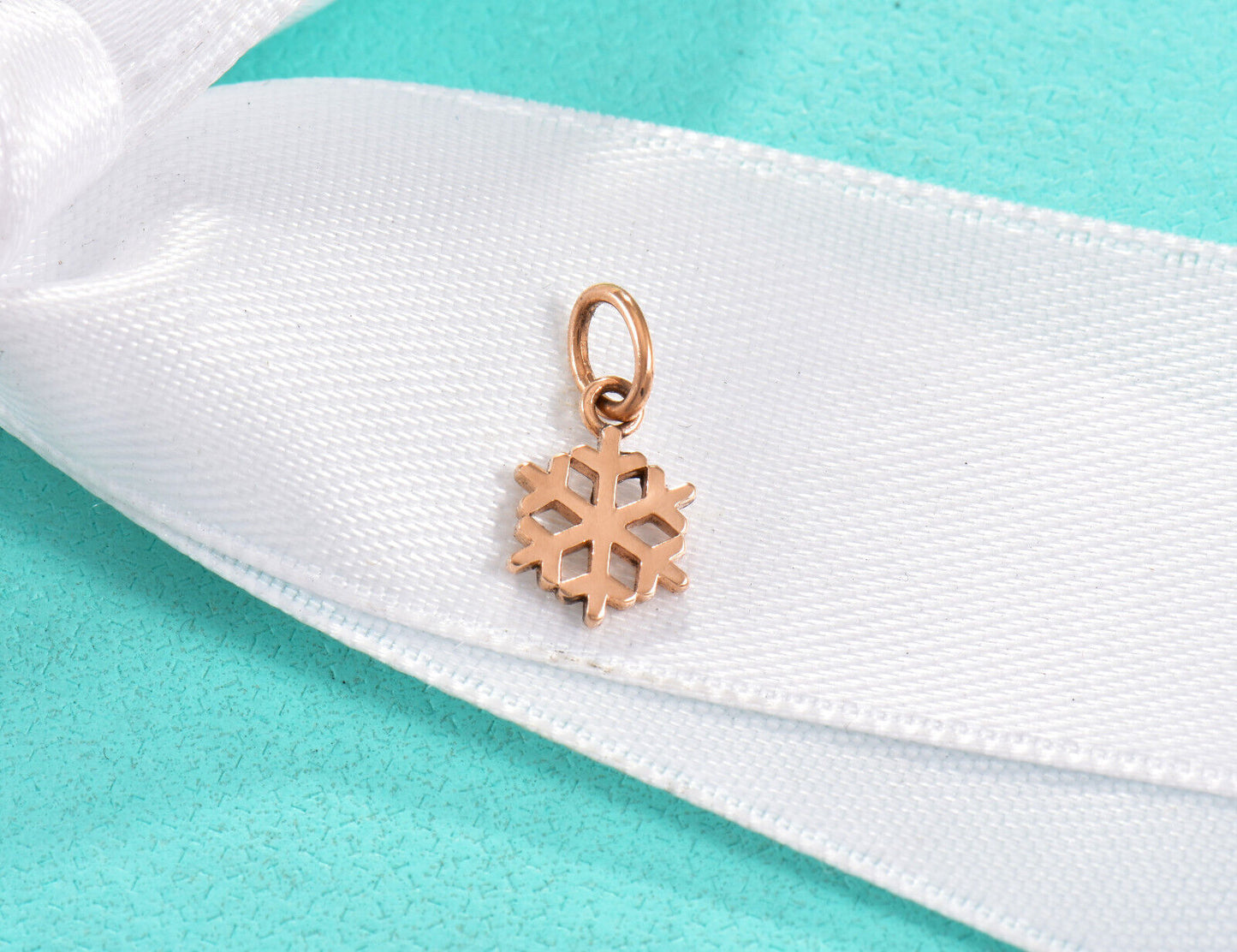 Tiffany & Co 18K Rose Gold Mini Snowflake Charm Pendant for Bracelet Necklace