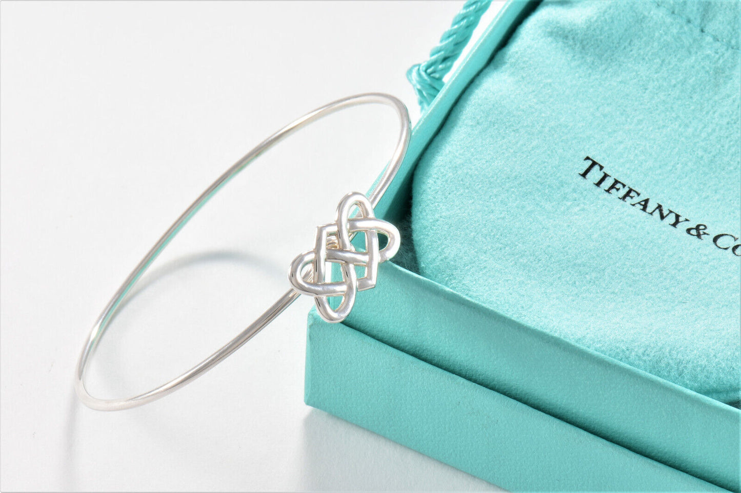 Tiffany & Co Silver Paloma Picasso Celtic Knot Hook 7" Bracelet in Pouch Bangle