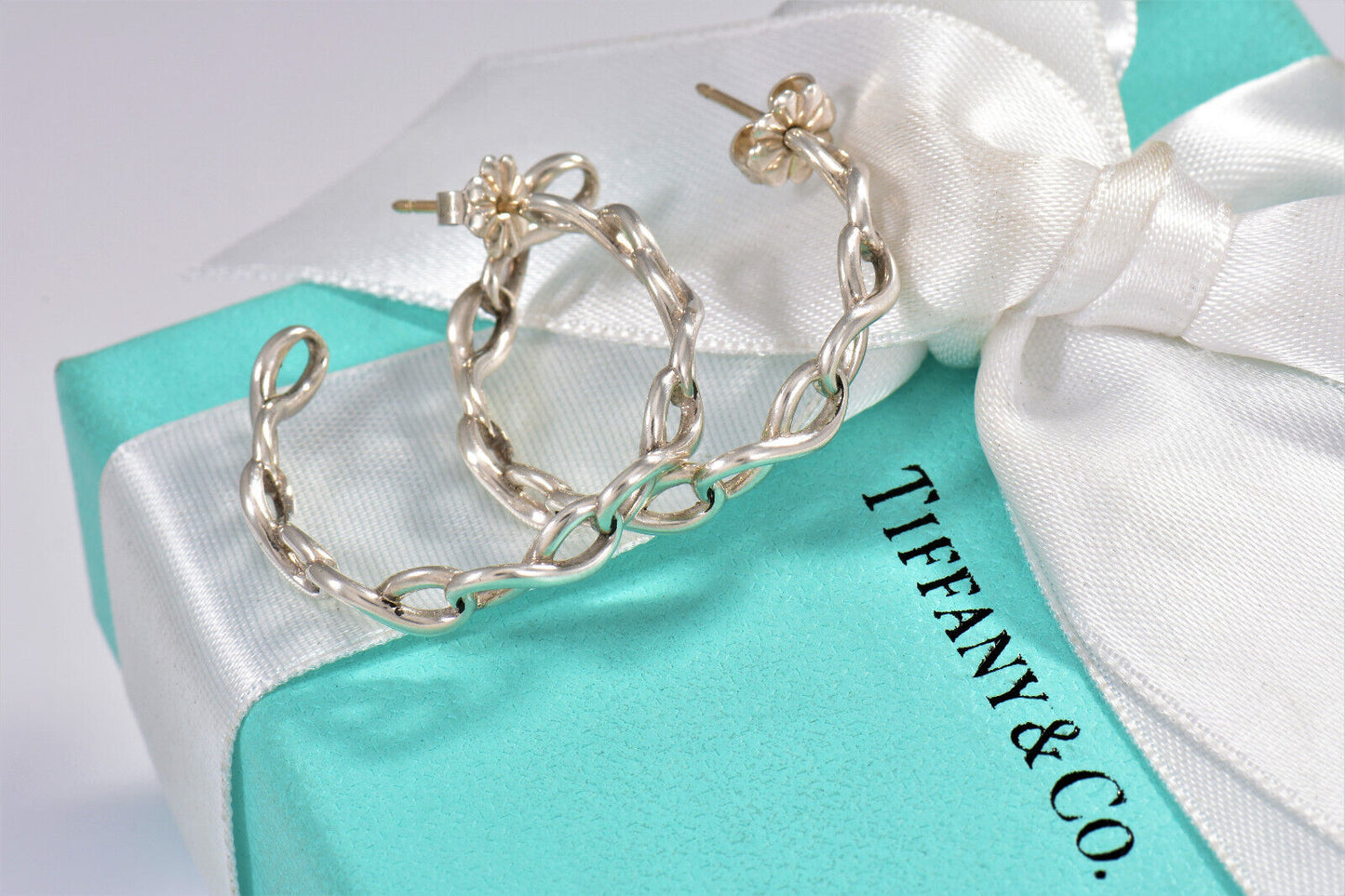 Tiffany & Co Sterling Silver 1" Infinity Hoop Earrings in Box Pouch Rare Eternal