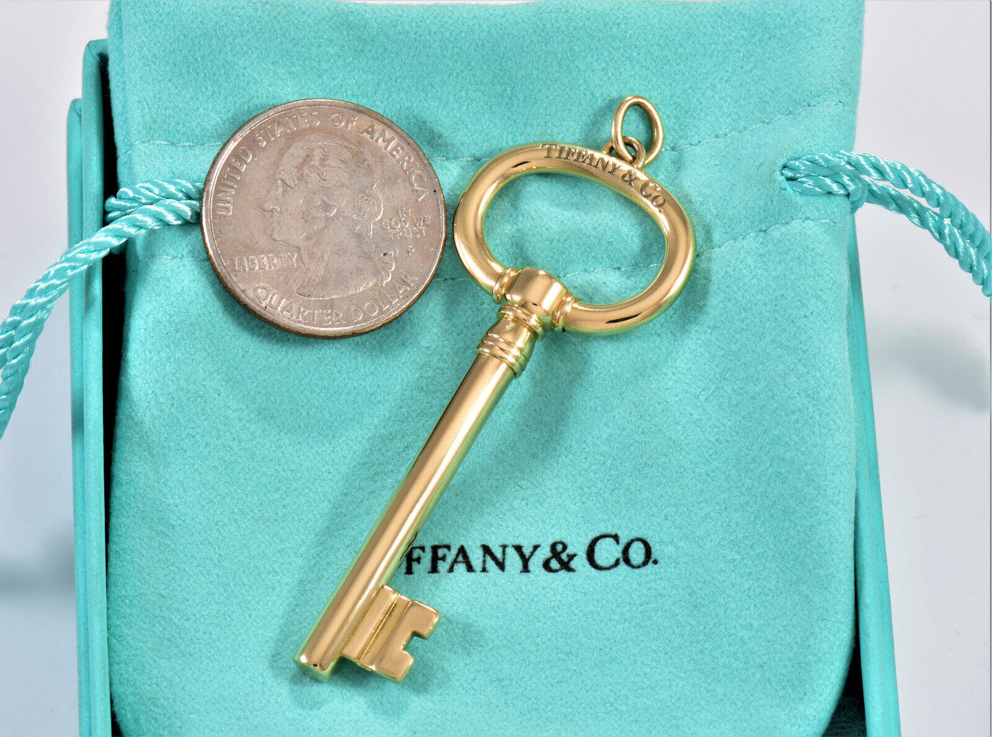 Tiffany & Co 18K Yellow Gold 2.5" Oval Key Pendant for Necklace Bracelet Charm