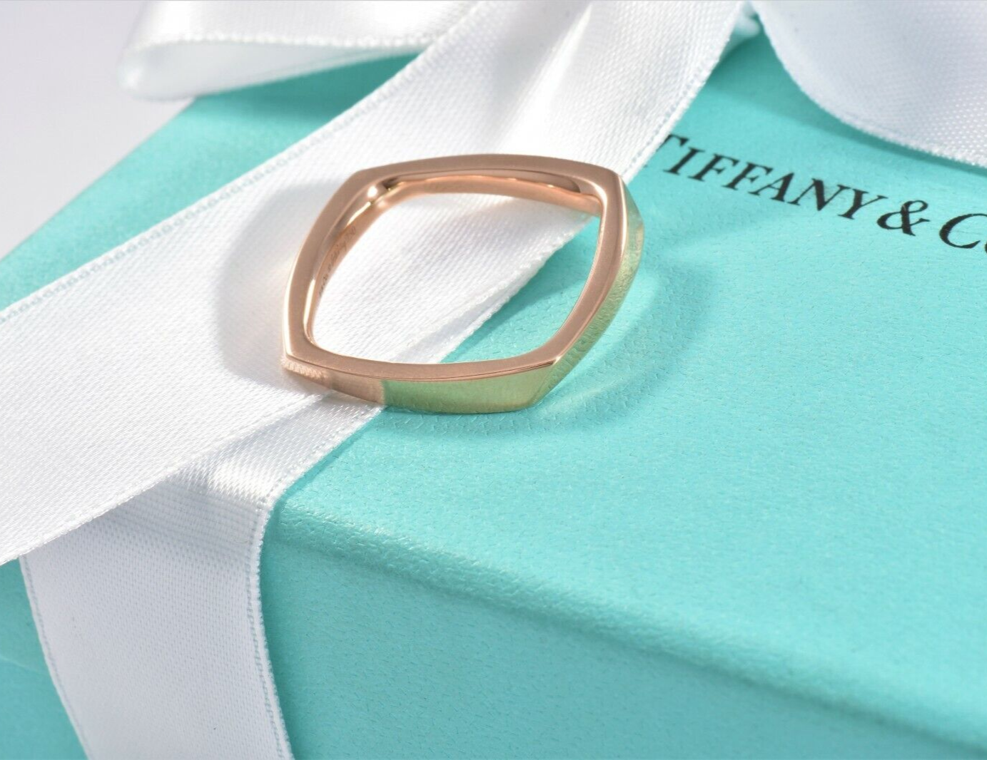 Tiffany & Co Frank Gehry 18K Rose Gold Torque Square Ring Size 5 Rare in Box