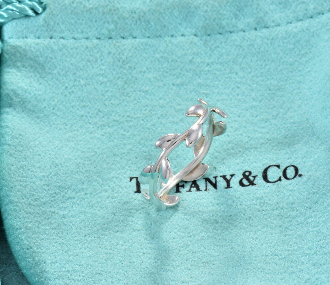 Tiffany & Co Silver Paloma Picasso Olive Leaf Narrow Band Ring Size 6 in Pouch