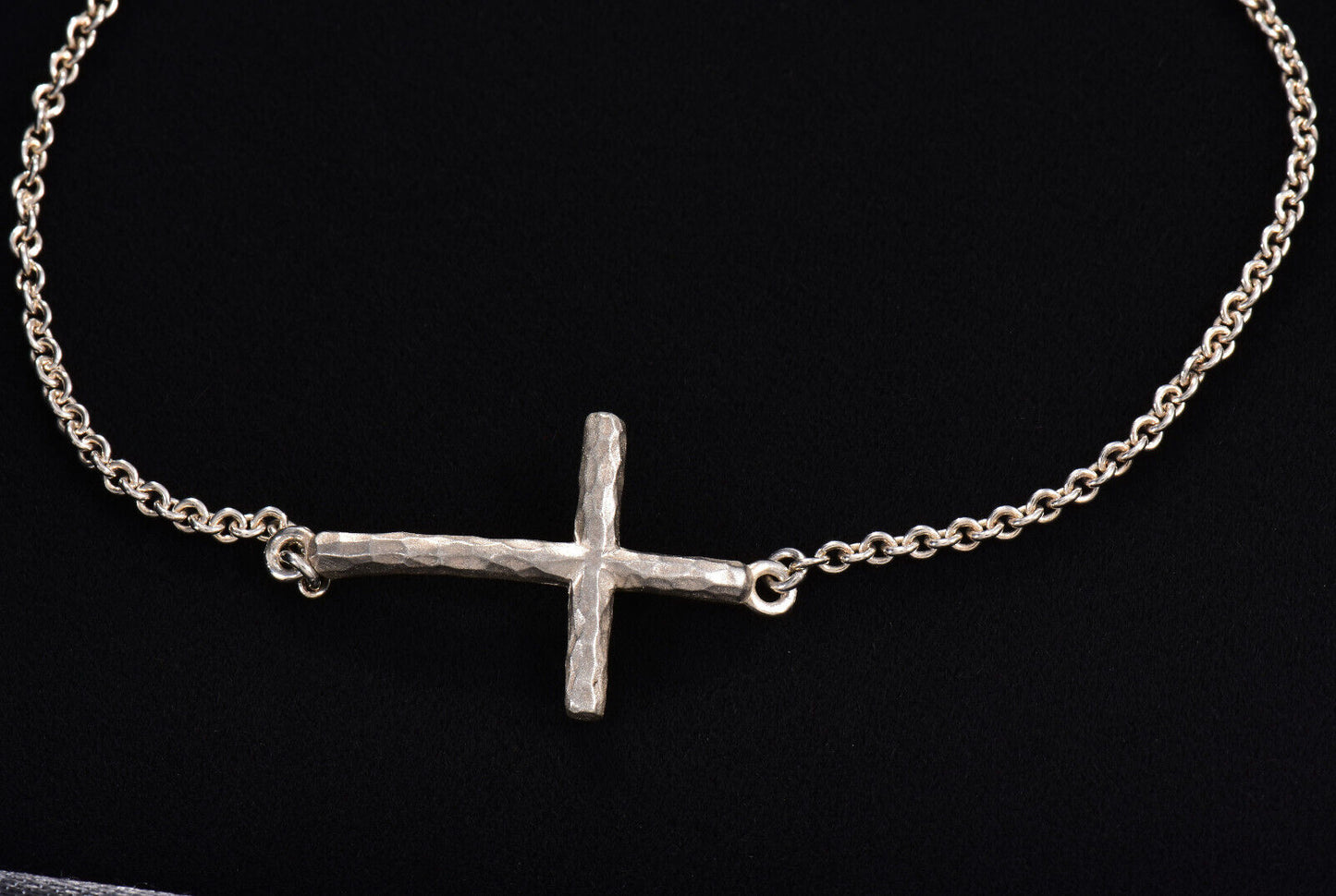 Tiffany & Co Silver Paloma Picasso Hammered Side Cross 7" Bracelet in Pouch Rare