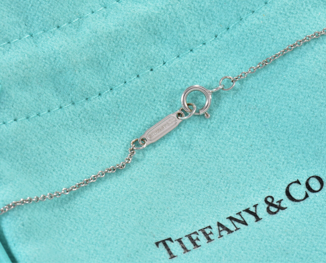 Tiffany & Co Pink Sapphire Chandelier 18K White Gold Drop Pendant Necklace Boxed