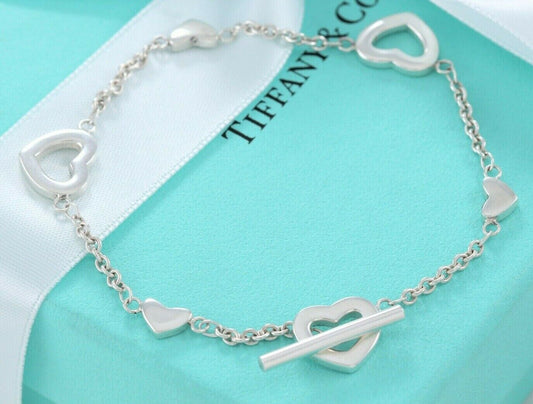 Tiffany & Co Silver Heart Lariat Toggle Chain 7.25" Bracelet and Pouch Rare