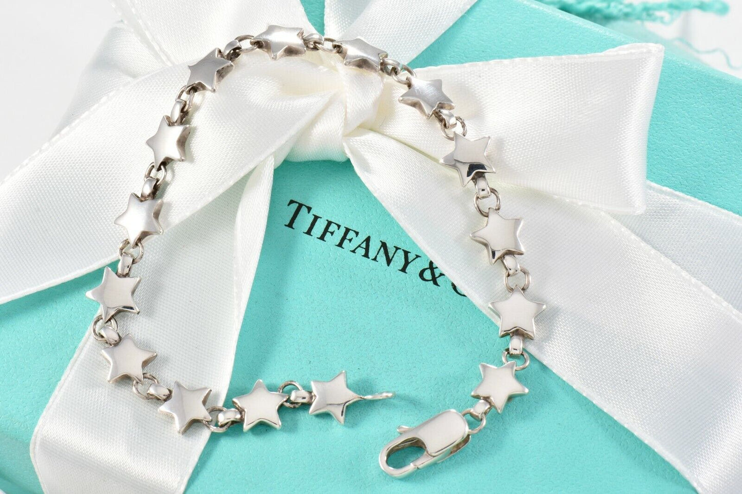 Vintage Tiffany & Co Sterling Silver Star Chain Link Bracelet with Pouch Rare