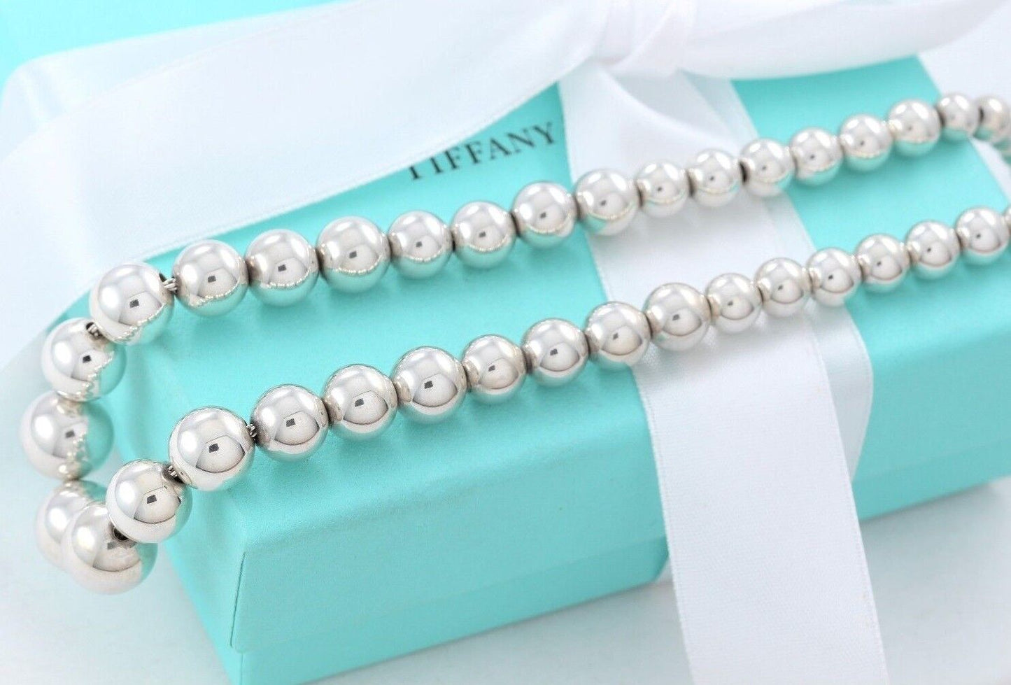 Tiffany & Co Sterling Silver HardWear Graduated Ball Bead Necklace in Pouch Ware