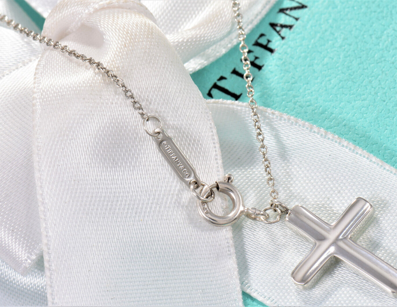 Tiffany & Co Silver 10mm Concave Cross Pendant 16.5" Chain Necklace in Box Pouch