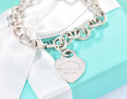 Please Return Tiffany & Co Heart Tag 7.75" Charm Chain Link Bracelet Box Pouch