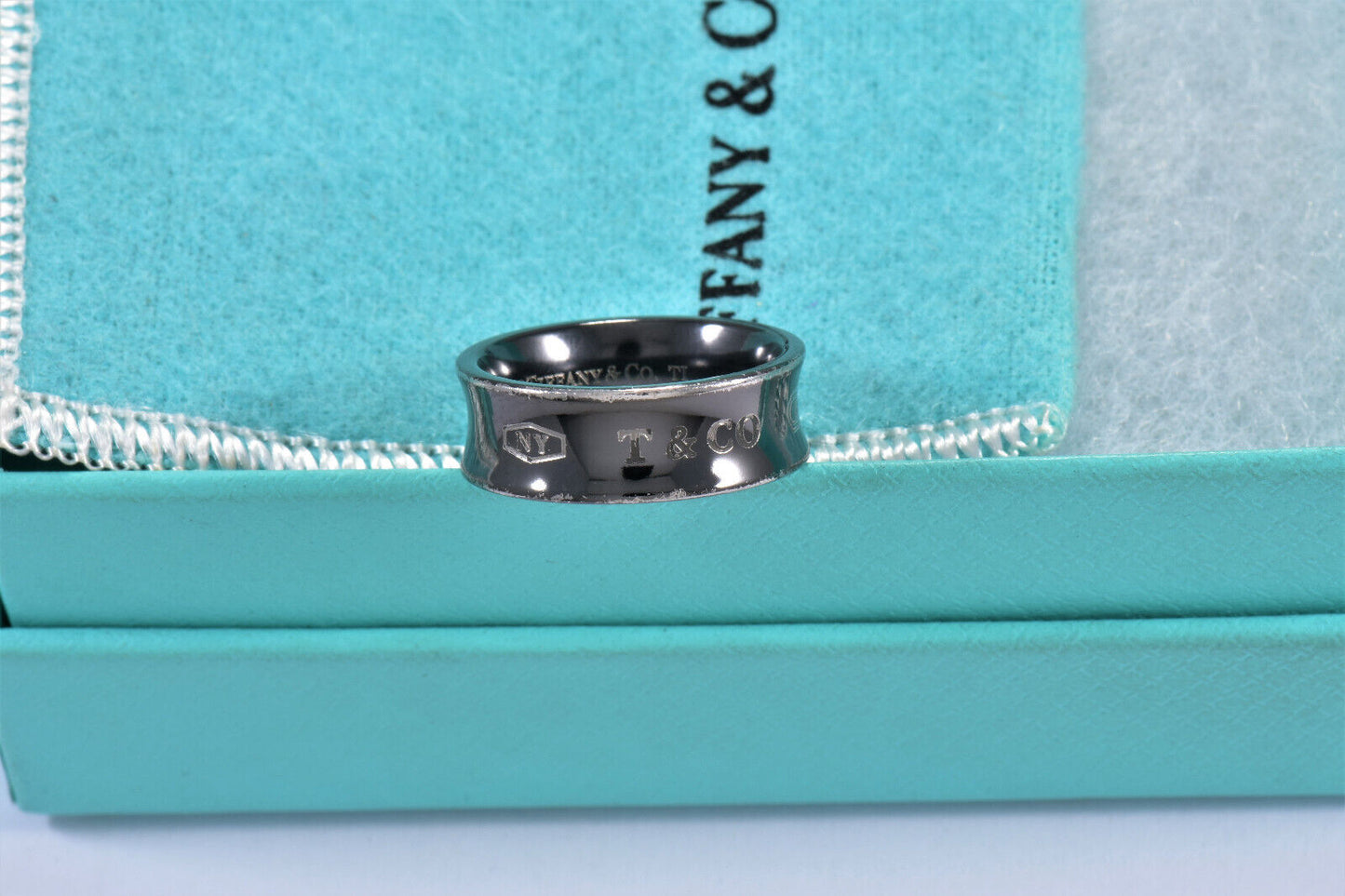 Tiffany & Co Titanium 1837 Medium Band Ring Size 6 in Pouch New Version Mens