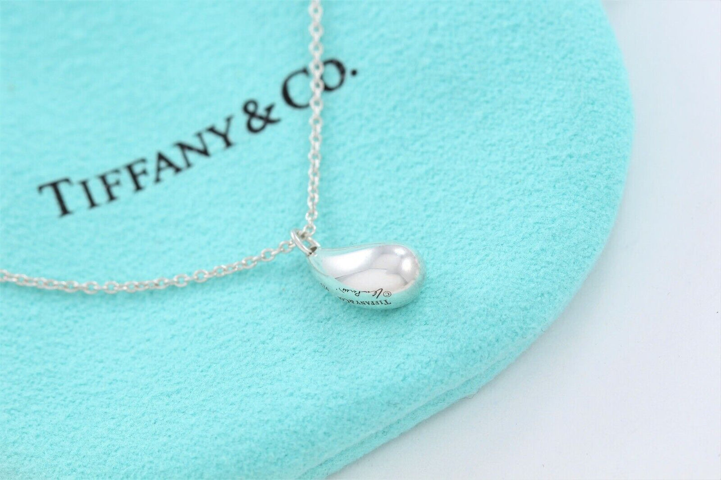 Tiffany & Co Silver Elsa Peretti Teardrop Pendant 18.5" Chain Necklace in Pouch