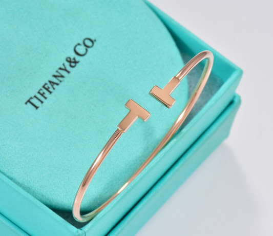 Tiffany & Co 18K Rose Gold Size Small 5.75" Narrow T Wire Bracelet in Box Pouch