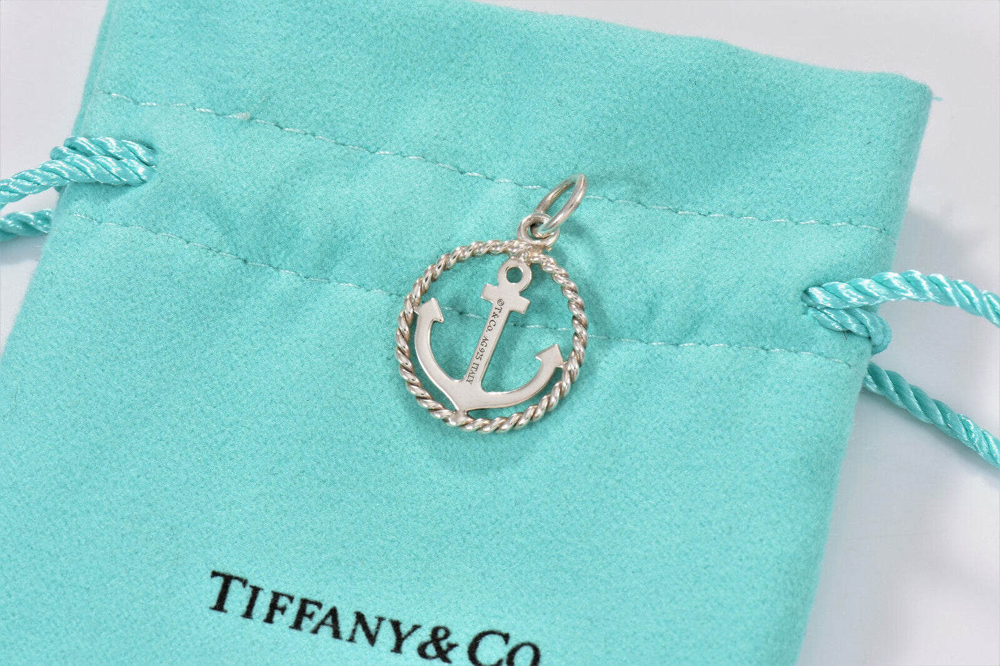 Tiffany & Co Silver Anchor Round Circle Charm Pendant For Necklace Bracelet Sea