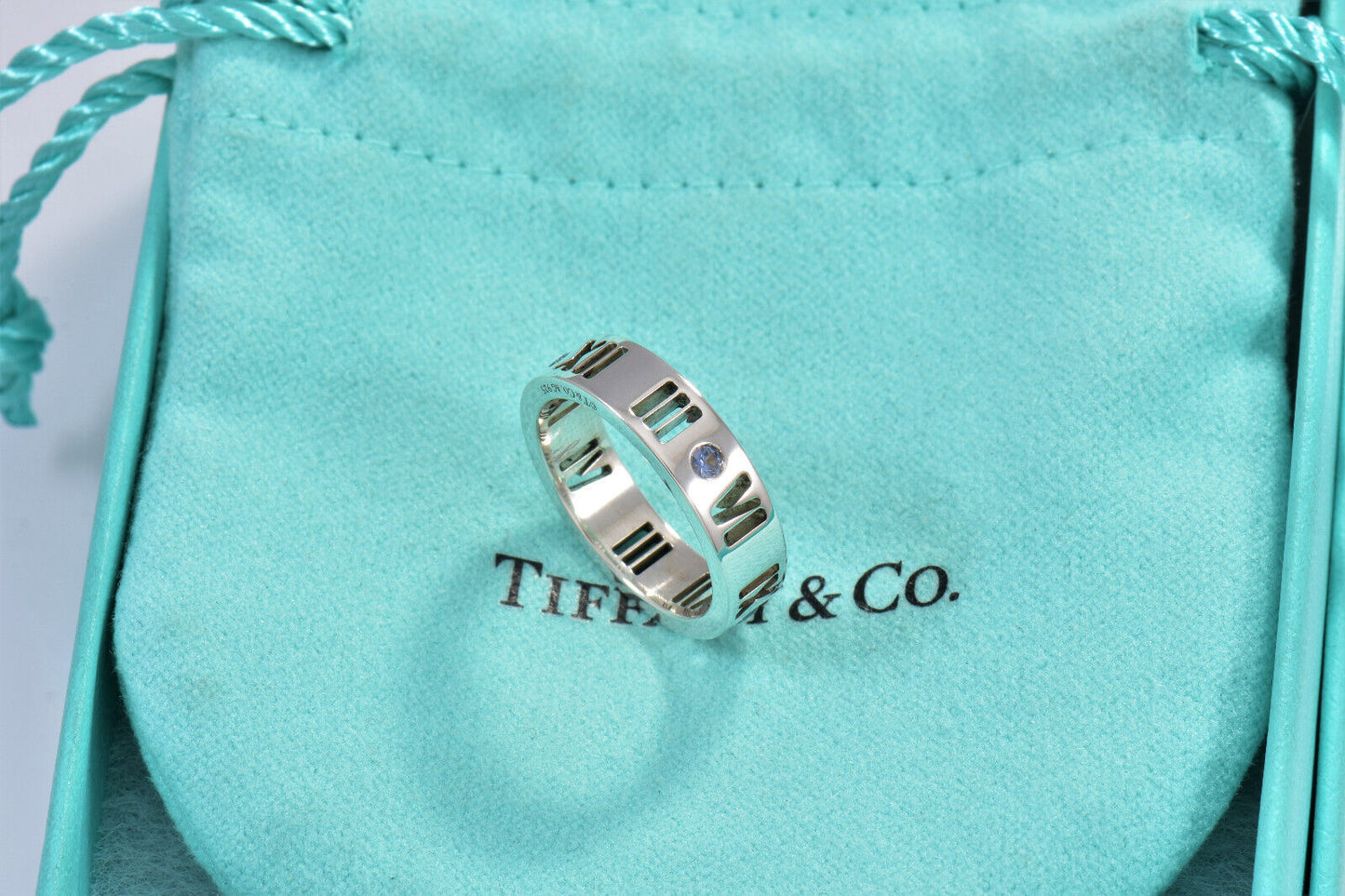 Tiffany & Co Silver Montana Sapphire Atlas Roman Numeral Ring Size 4.5 in Pouch