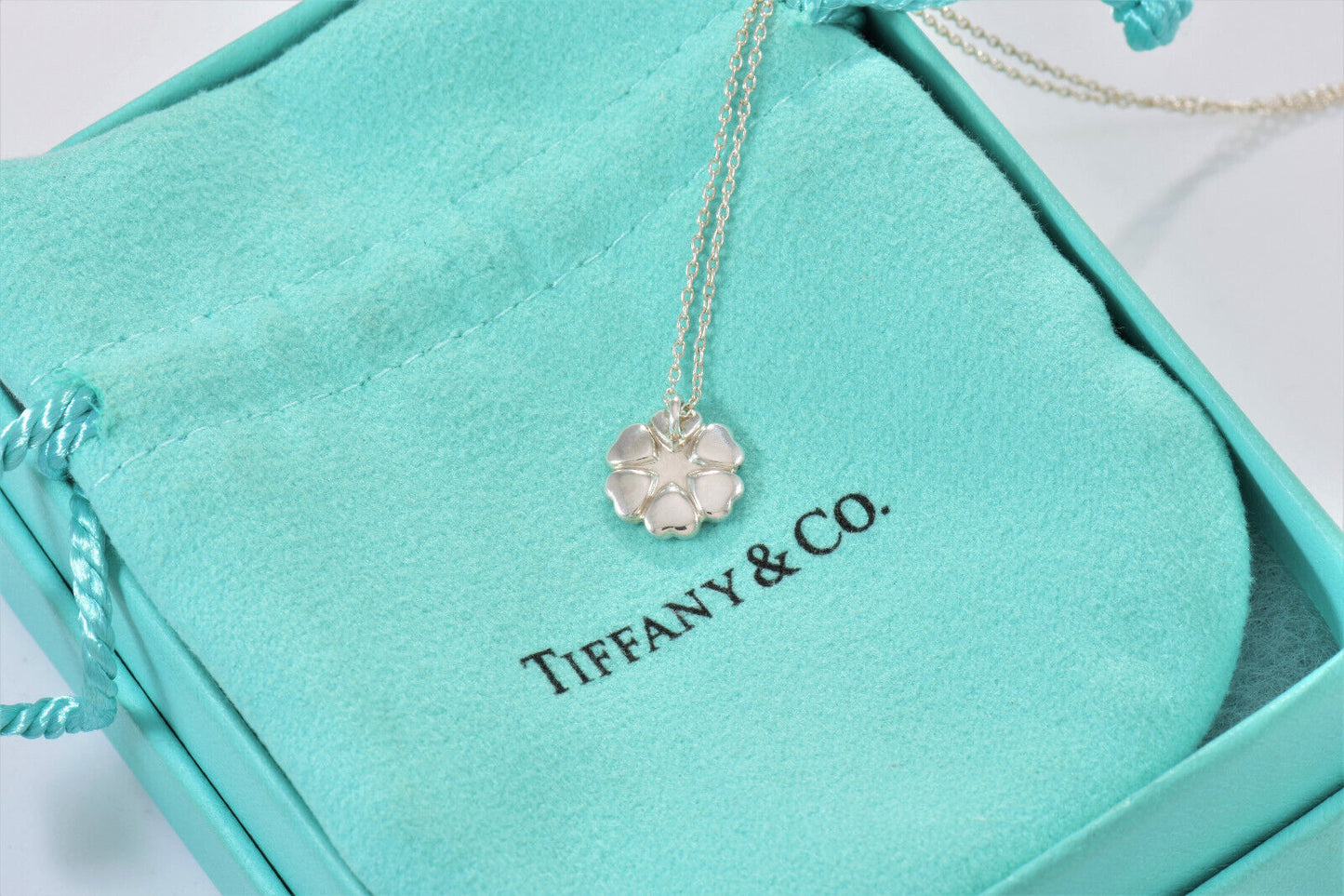 Tiffany & Co Silver Paloma Picasso Crown Hearts Pendant Necklace in Pouch Clover