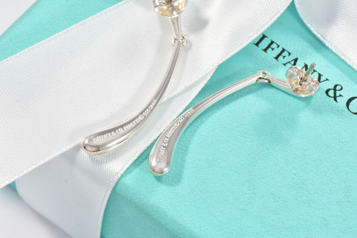 Tiffany & Co Elsa Peretti Sterling Silver Elongated Teardrop Dangling Earrings