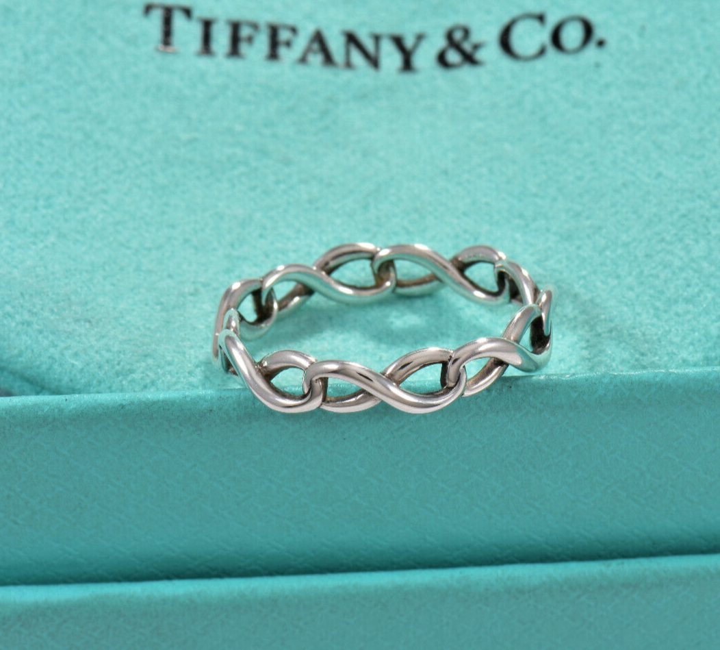 Tiffany & Co Silver Endless Infinity Narrow Band Ring Size 6 in Pouch Lovely