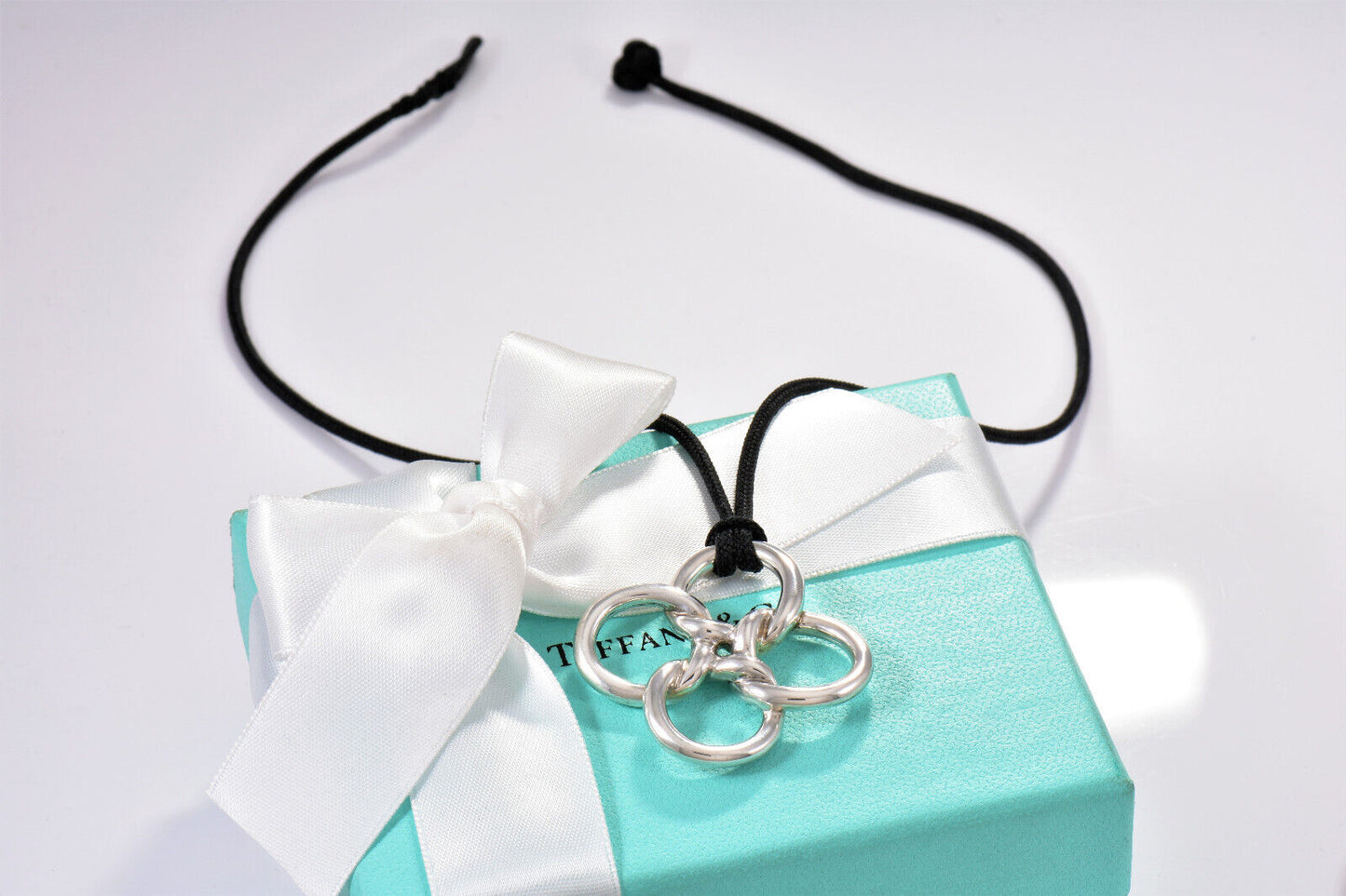 Tiffany & Co Silver Elsa Peretti Huge 1.5" Quadrifoglio Clover Silk Necklace