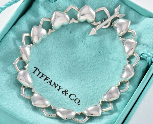 Tiffany & Co Sterling Silver Heart Arrow Link Toggle Bracelet in Box Pouch Rare