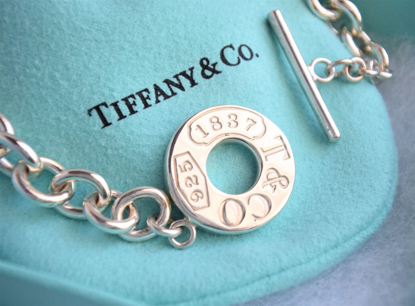 Tiffany & Co Sterling Silver 1837 Toggle Chain Link 7.5" Bracelet in Pouch Rare