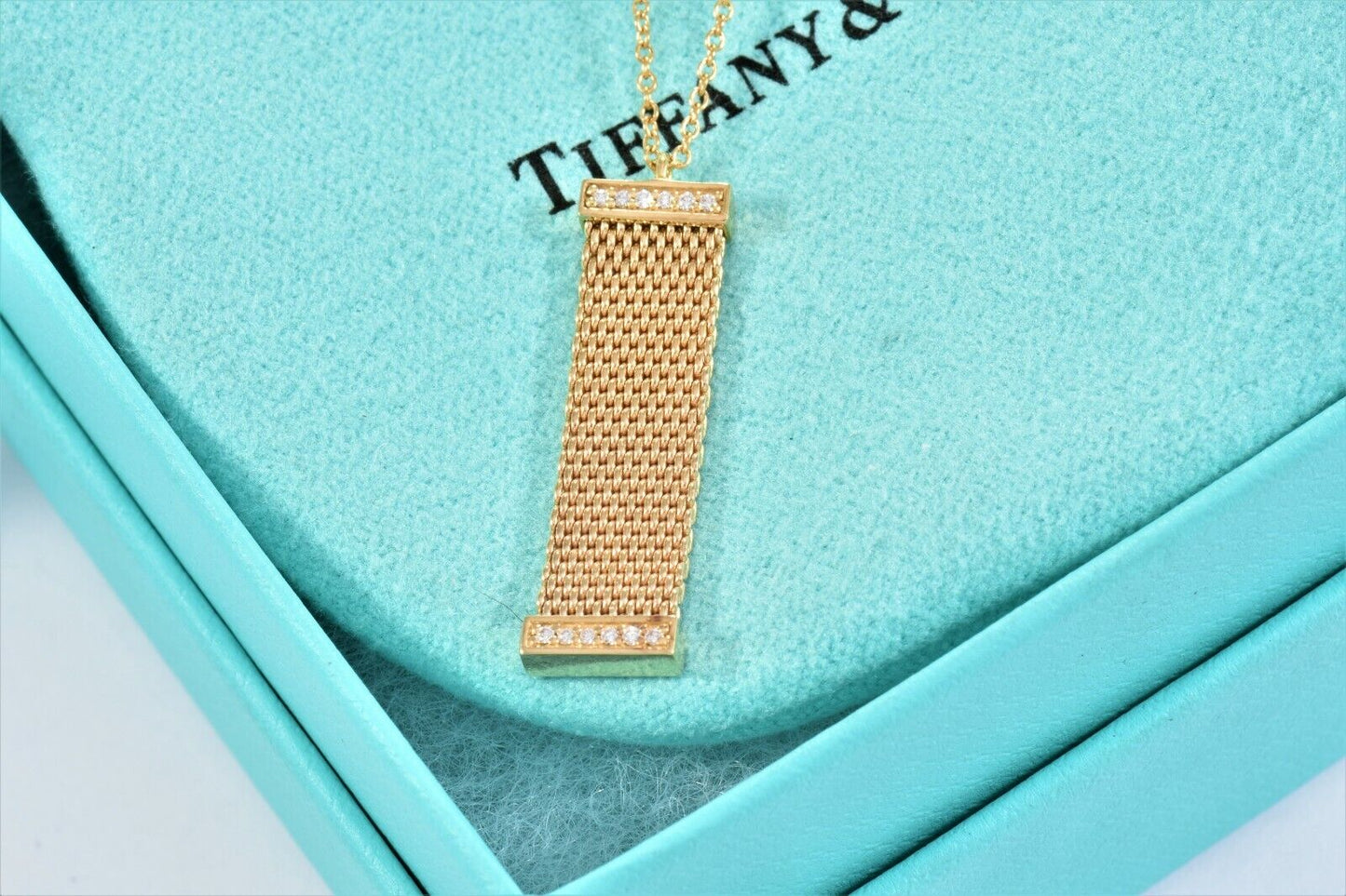 $2,600 Tiffany & Co Diamond 18K Yellow Gold Somerset Mesh Pendant Necklace Boxed