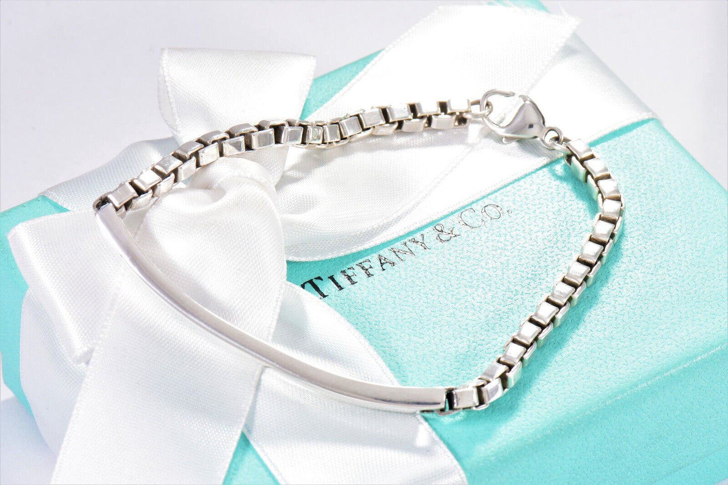 Tiffany & Co Sterling Silver Venetian Box Link ID Bar Bracelet 7.95" Mens Pouch