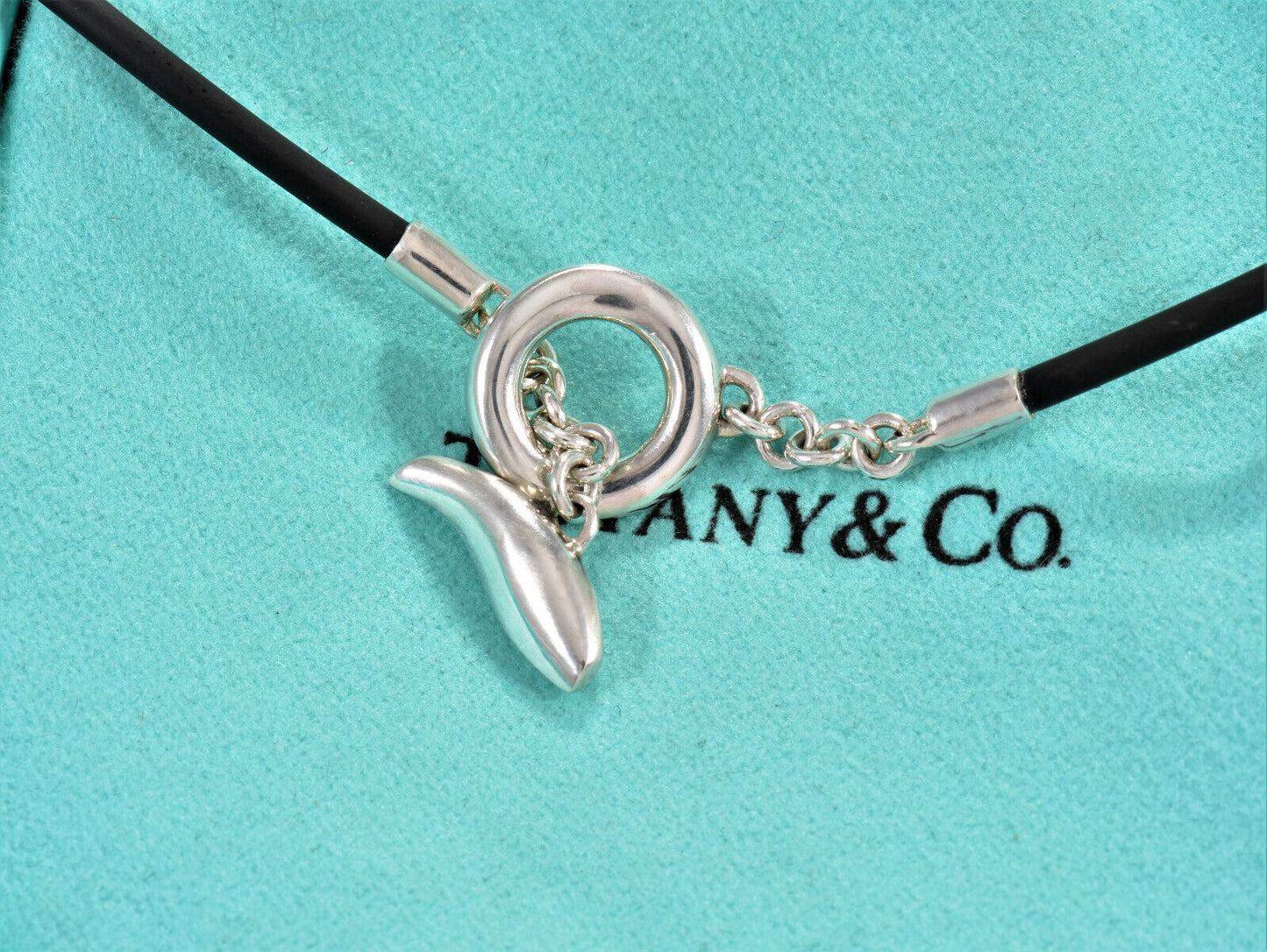 Tiffany & Co Silver Frank Gehry Fish Toggle Pendant Rubber Surfer Necklace Pouch