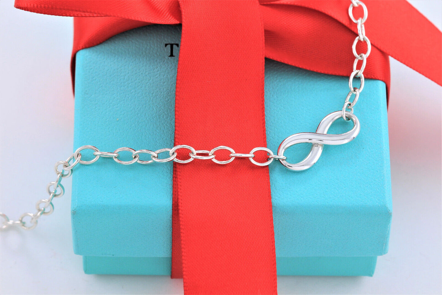 Tiffany & Co  Sterling Silver Infinity Large Heavy Link Chain 18" Necklace Rare