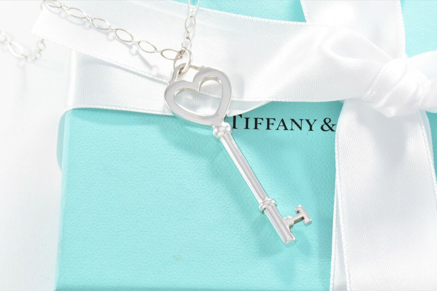 Tiffany & Co Silver Large 2" Heart Key Charm Pendant 18" Oval Chain Necklace